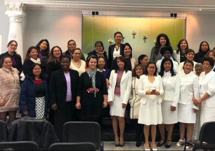 Día internacional de oración M. Mujer en Las Rosas-Madrid