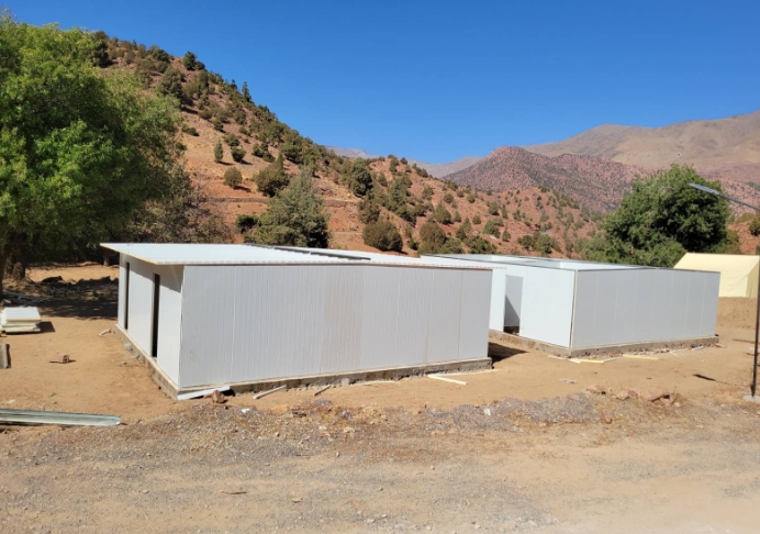 ADRA construye casas-refugios en Marruecos