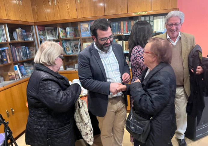 Josué Reta, secretario UAE, visita Badalona y Mataró