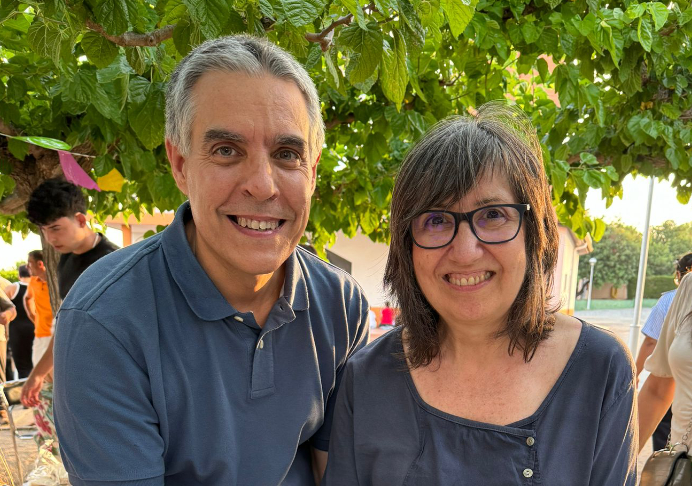 Fiesta de despedida para el pastor Peñalver, en Reus