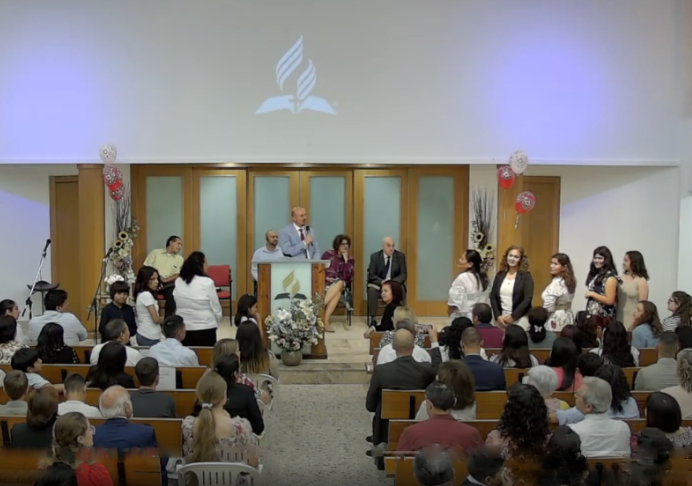 Once nuevas vidas en Cristo: una celebración de fe en Murcia
