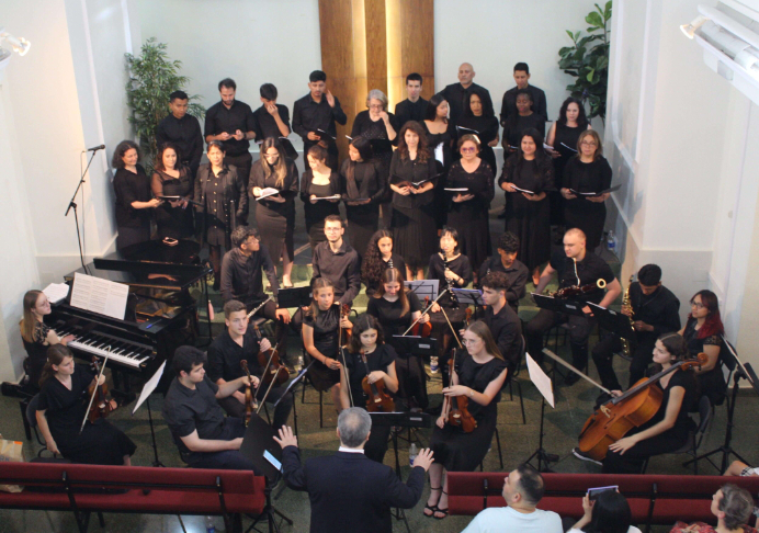 Soli Deo Gloria: Concierto solidario de ADRA en Madrid Vallecas