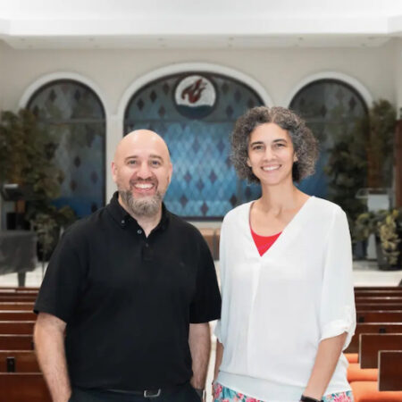 El Español: «Los adventistas viven 10 años más»