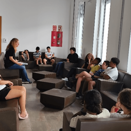 Oración y reflexión: espacios íntimos donde se buscó la guía del Capitán Jesús.