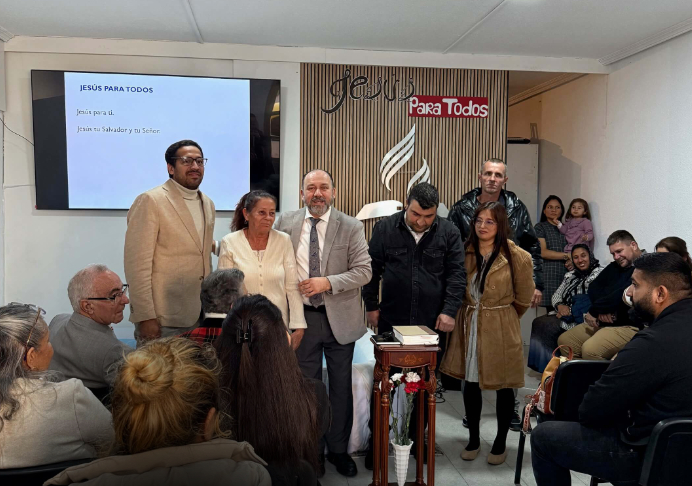 Énfasis espiritual y bautismos en Zamora