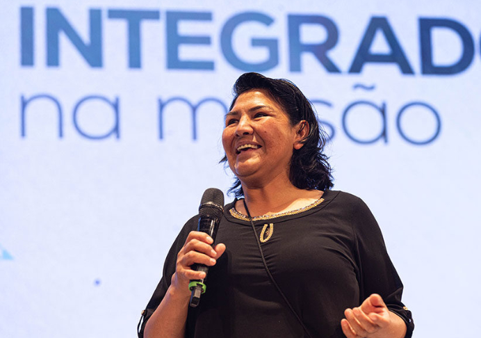 El «Autobús Misionero»: Cuando la vocación trasciende el aula