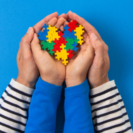 El mosaico divino y el bullying silencioso