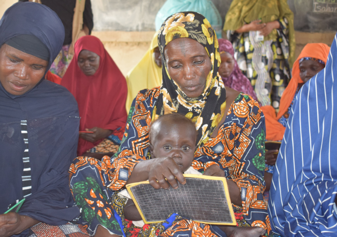 ADRA España: alfabetizando a 300 mujeres en Níger