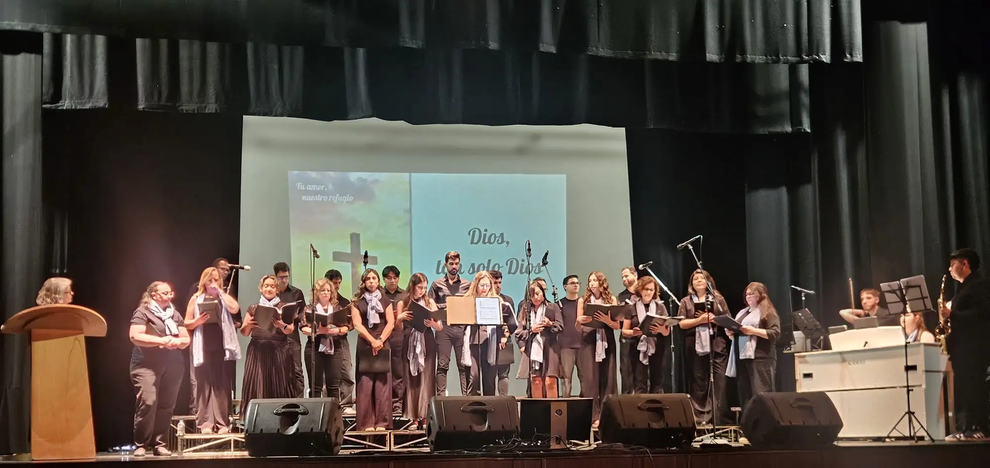 Concierto Harmonía Roquetas de Mar: «Tu amor, nuestro refugio»