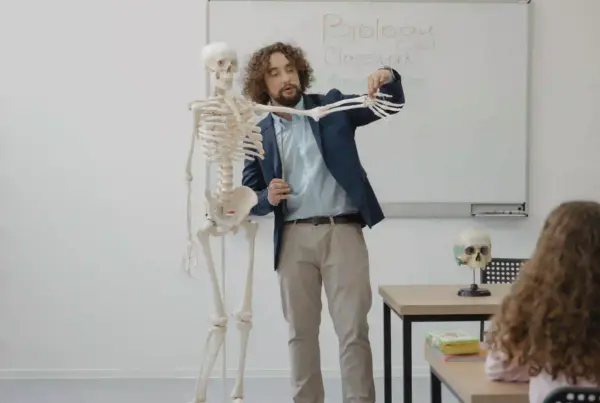 Profesor Secundaria Colegio Urgell