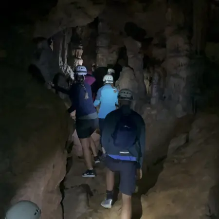 Espeleología en el Campamento Sin Fronteras