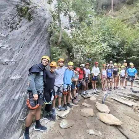 Grupo de pioneros y jóvenes en La Seu d'Urgell