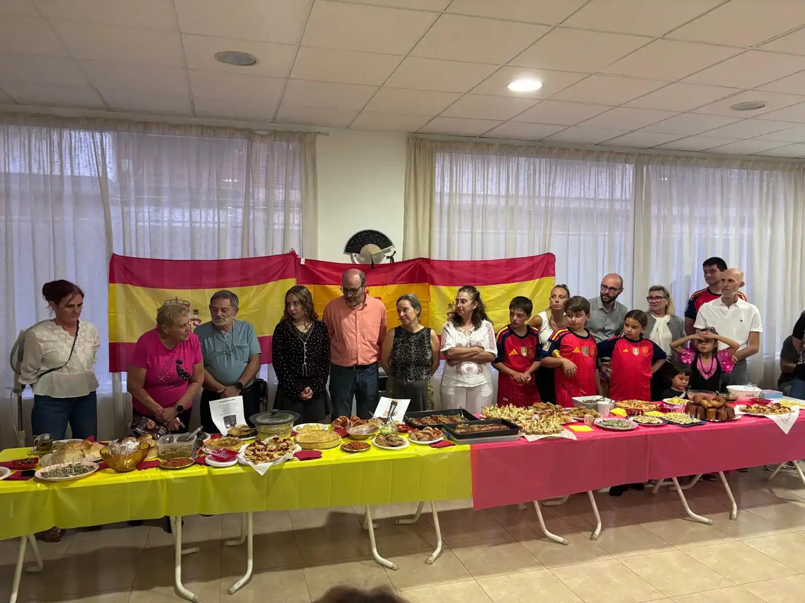 Iglesia adventista de Villajoyosa: cena temática española