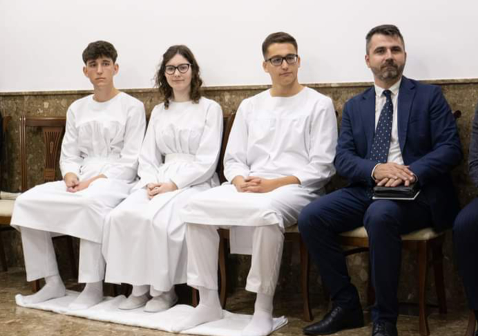 Noelia, Raúl y Vlad se bautizan en Castellón-Lepanto